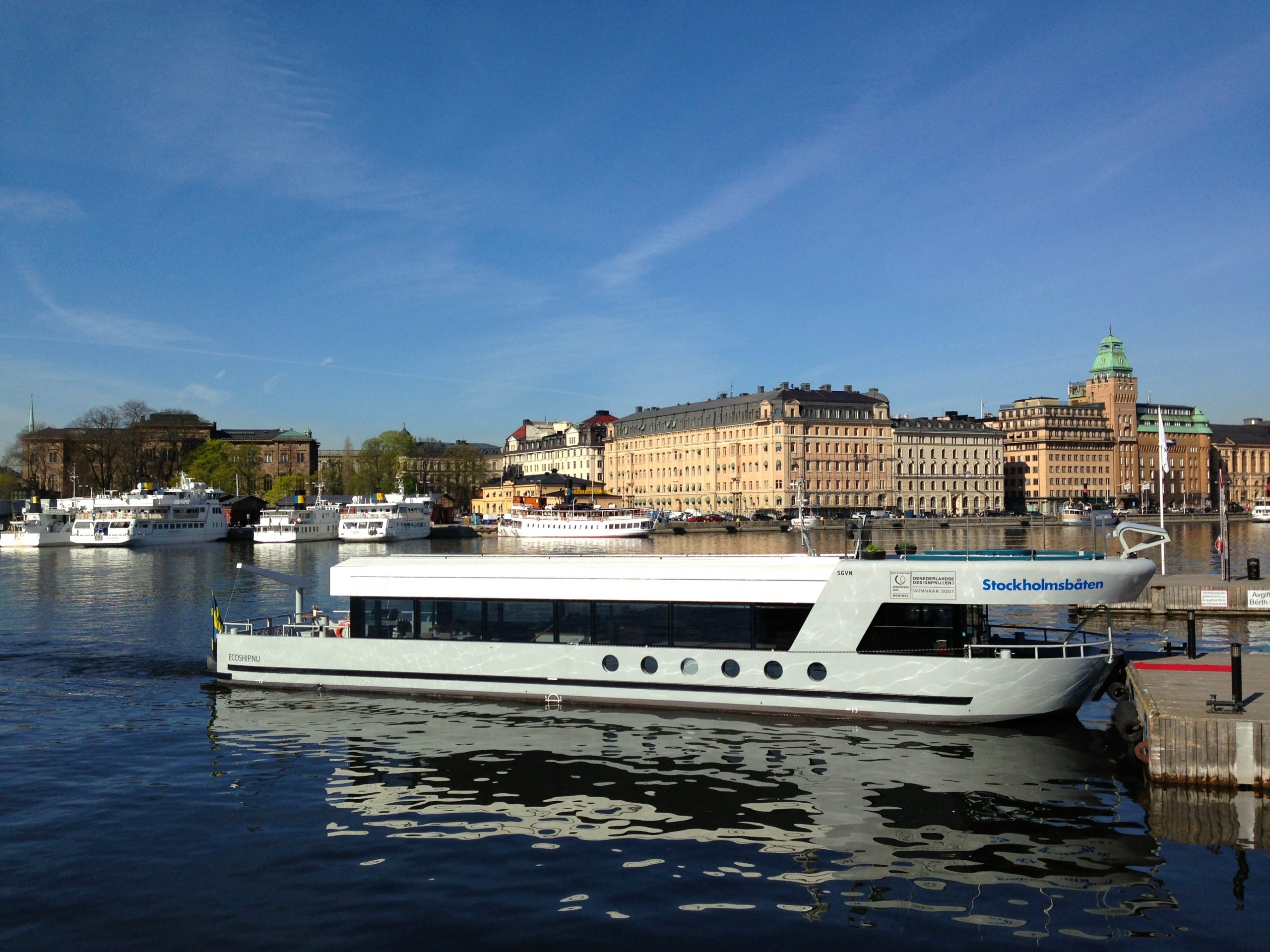 Stadskryssning med Stockholmsbåten Qrooz